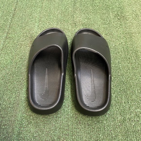 Nike sandals - Picture 3 of 5